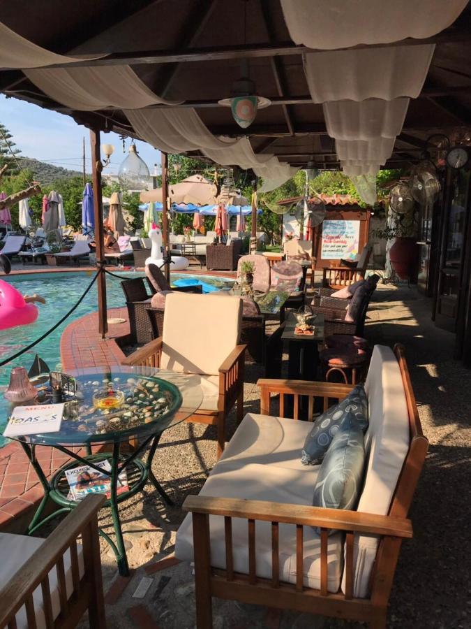 Oasis Aparthotel Skiathos Town Luaran gambar