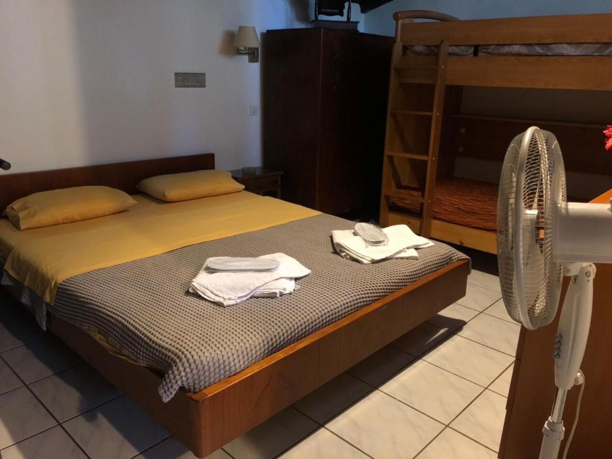 Oasis Aparthotel Skiathos Town Luaran gambar